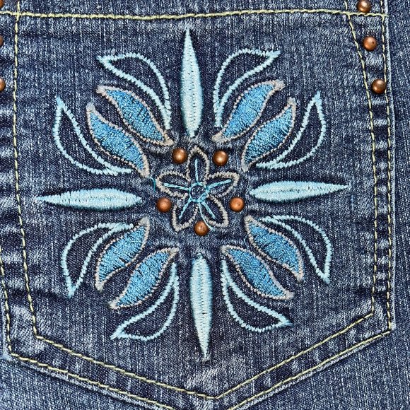 Womans Cosmopolitan Jeanswear Denim Capris 8 - Picture 9 of 9